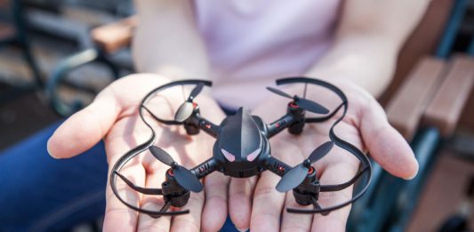 CoDrone Pro: Fly drones, build & program your controller