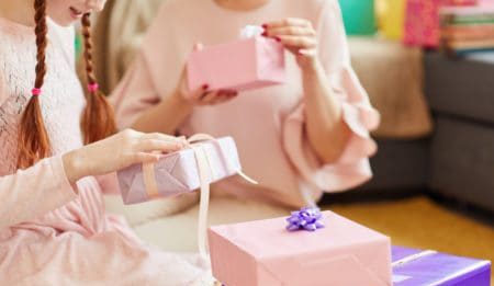 STEM Kit Gift Ideas for Teen Girls best gifts for teenage girls
